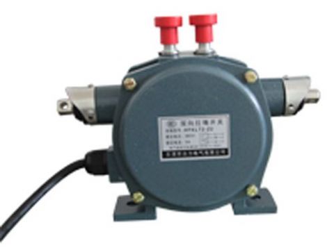 點(diǎn)擊查看詳細(xì)信息<br>標(biāo)題：KLT2(HFKLT2－Z)系列雙向拉繩開(kāi)關(guān) 閱讀次數(shù)：1809