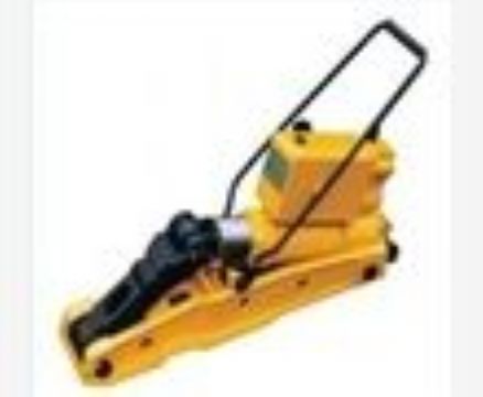 點擊查看詳細信息<br>標題：YQB-245型液壓起拔道機 閱讀次數：2067