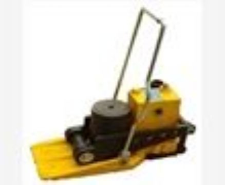 點擊查看詳細信息<br>標題：YQD-245型液壓起道器 閱讀次數：2000