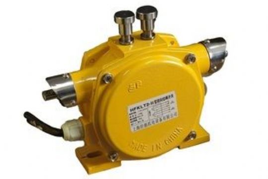 點(diǎn)擊查看詳細(xì)信息<br>標(biāo)題：SL-3雙向拉繩開(kāi)關(guān) 閱讀次數(shù)：1788