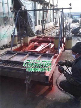 點(diǎn)擊查看詳細(xì)信息<br>標(biāo)題：鐵路專用草支墊生產(chǎn)廠家 閱讀次數(shù)：4220