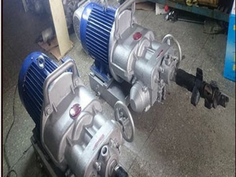 點擊查看詳細信息<br>標題：巖石電鉆 閱讀次數：2164