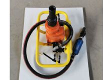 點擊查看詳細信息<br>標題：架座支撐氣動手持式鉆機 閱讀次數(shù)：1565